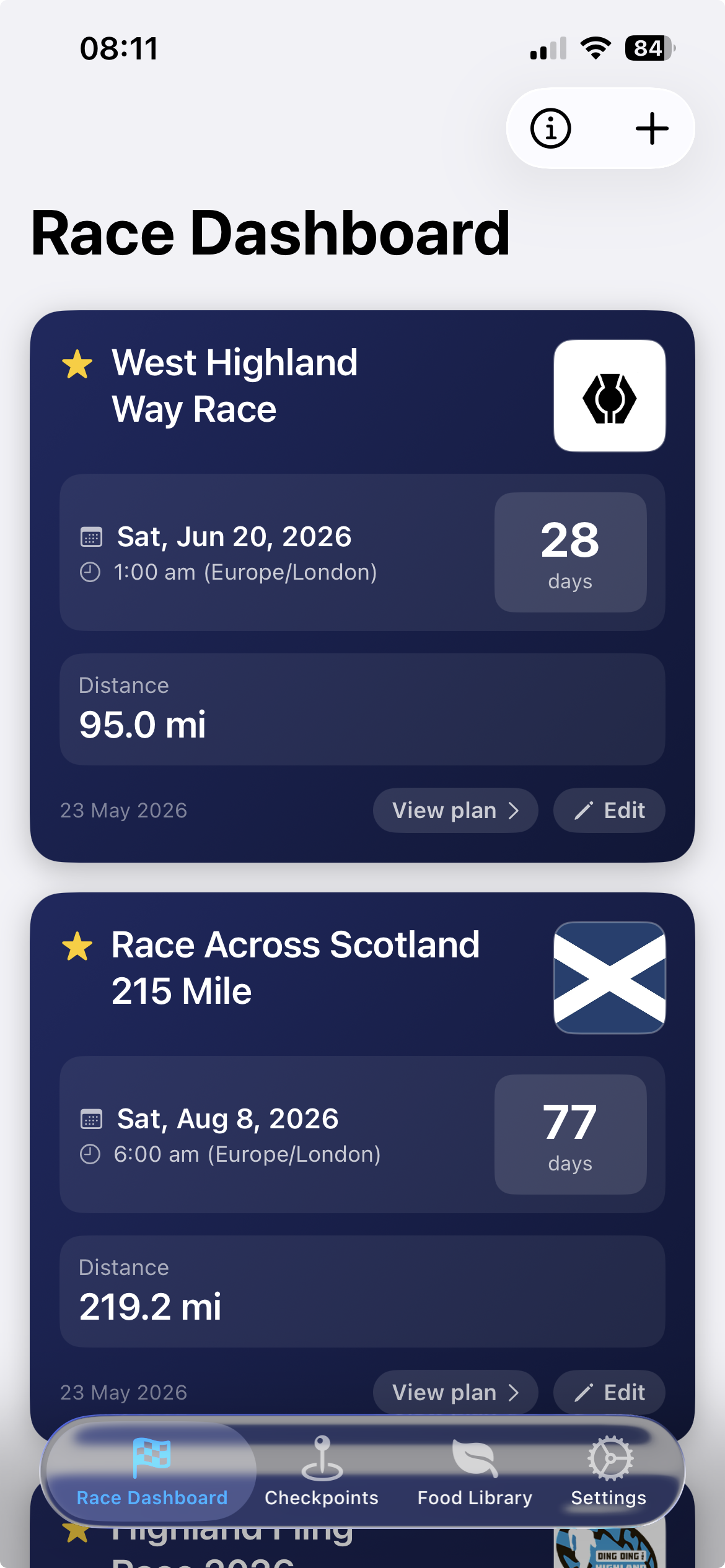 Races dashboard with multiple ultras and live countdowns
